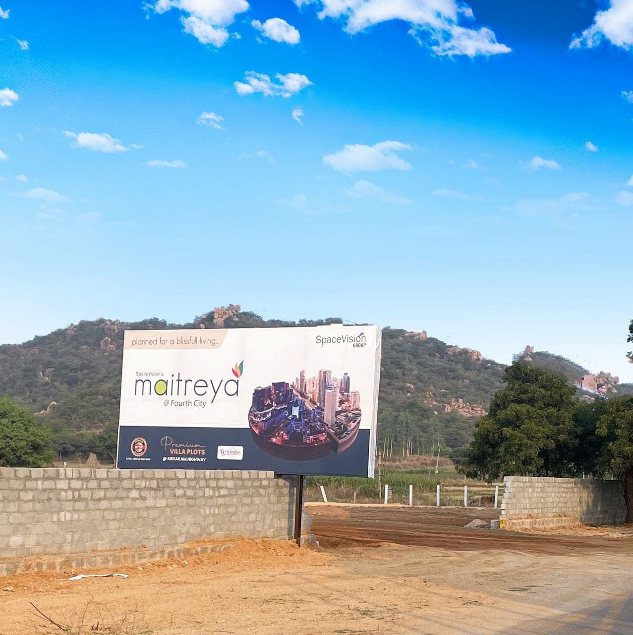 Maitreya @ Fourth City